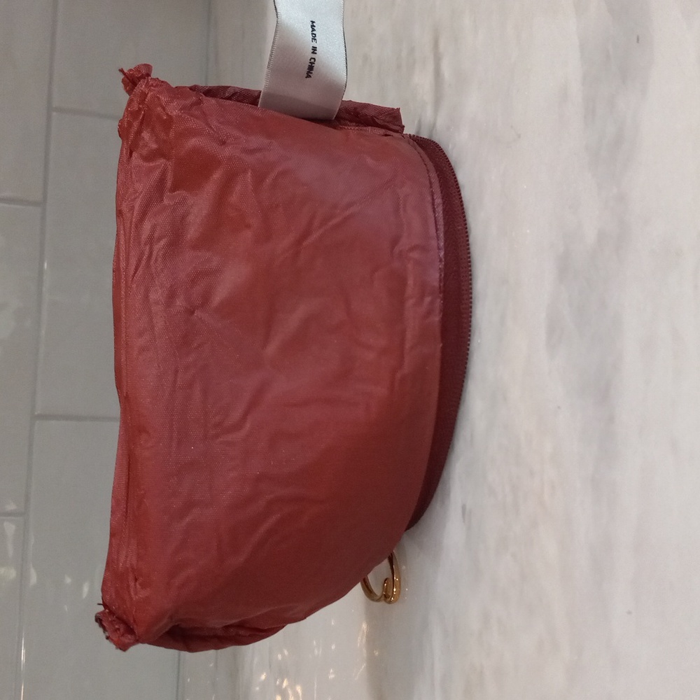 Make Up Pouch - image 5